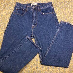 ULTRA HIGH RISE JEANS